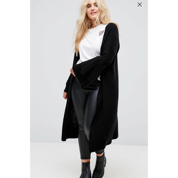 Boohoo Plus Sweaters - Plus size longline belle sleeve cardigan